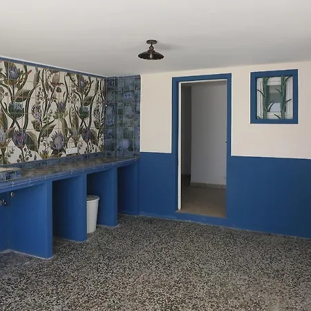 Newly Furnished Cozy House Next To The Calafell