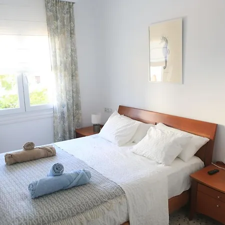 Holiday home Newly Furnished Cozy House Next To The *