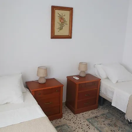 Newly Furnished Cozy House Next To The * Calafell