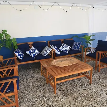 Newly Furnished Cozy House Next To The Holiday home Calafell